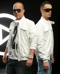 Stereo 2.0 - Így jó / Maxi /